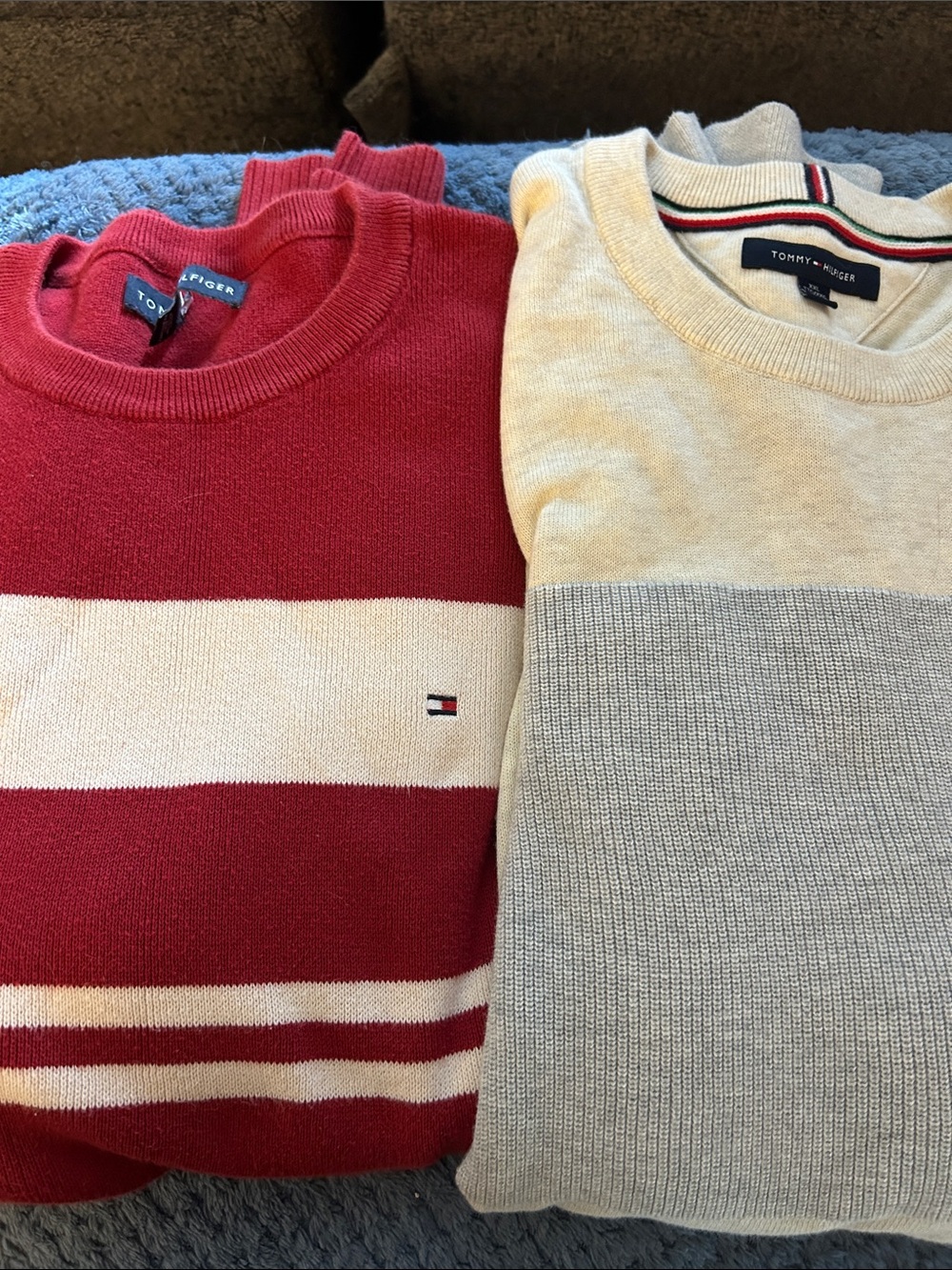Tommy Hilfiger Men’s Red and Cream Striped Crewneck Sweater Set